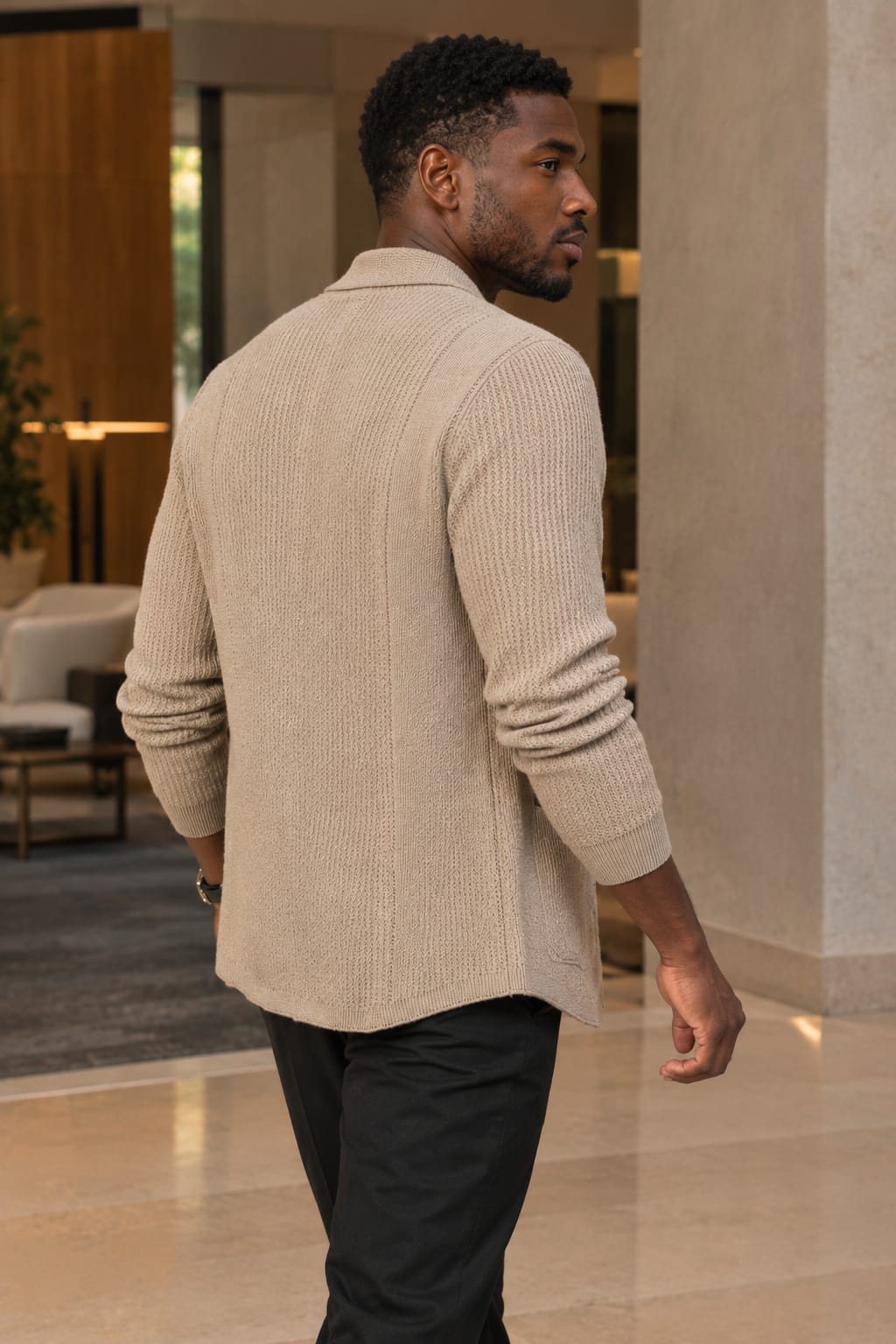 Lapelled Knit Cardigan